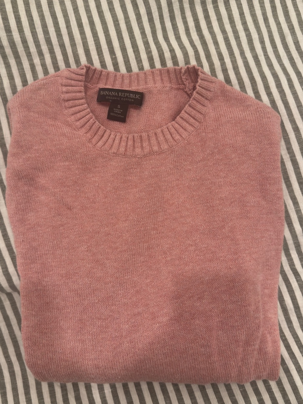 Banana Republic Men's Crewneck Sweater — Dusty Rose